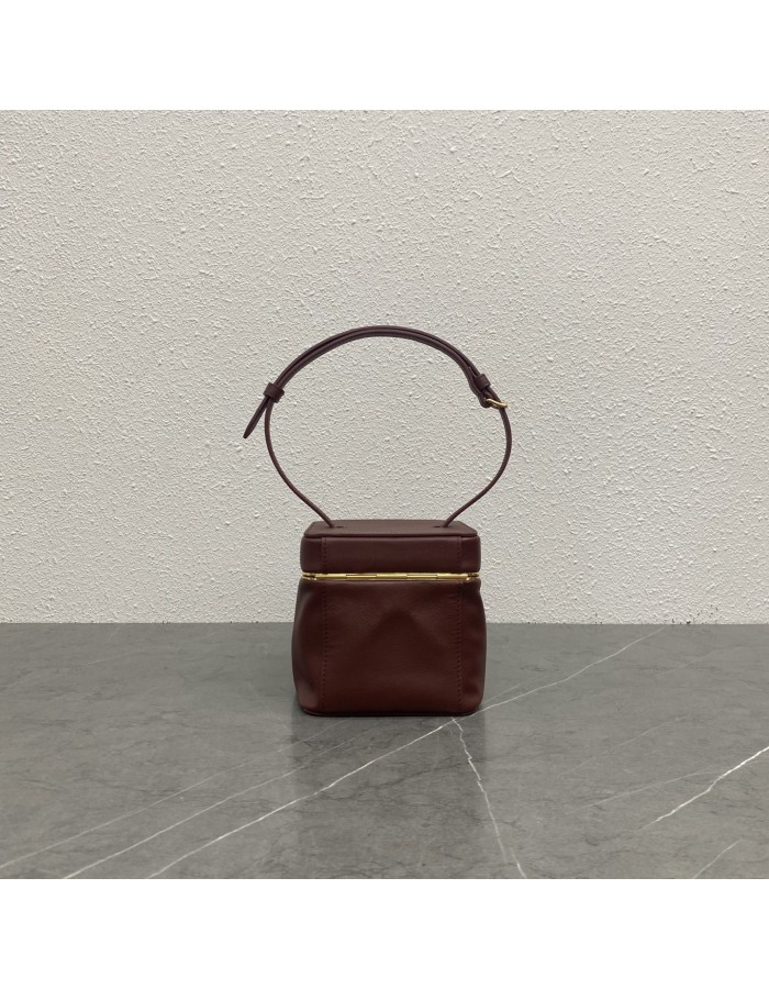 CUBE IN MORBIDA PELLE DI VITELLO CELINE
