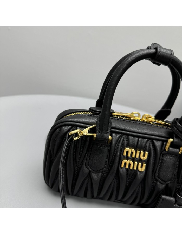 Mini borsa Arcadie in nappa matelassé MIUMIU