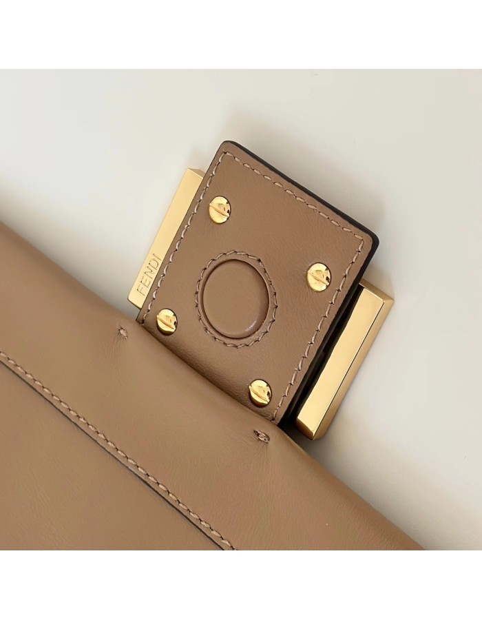 Mamma Baguette Large FENDI