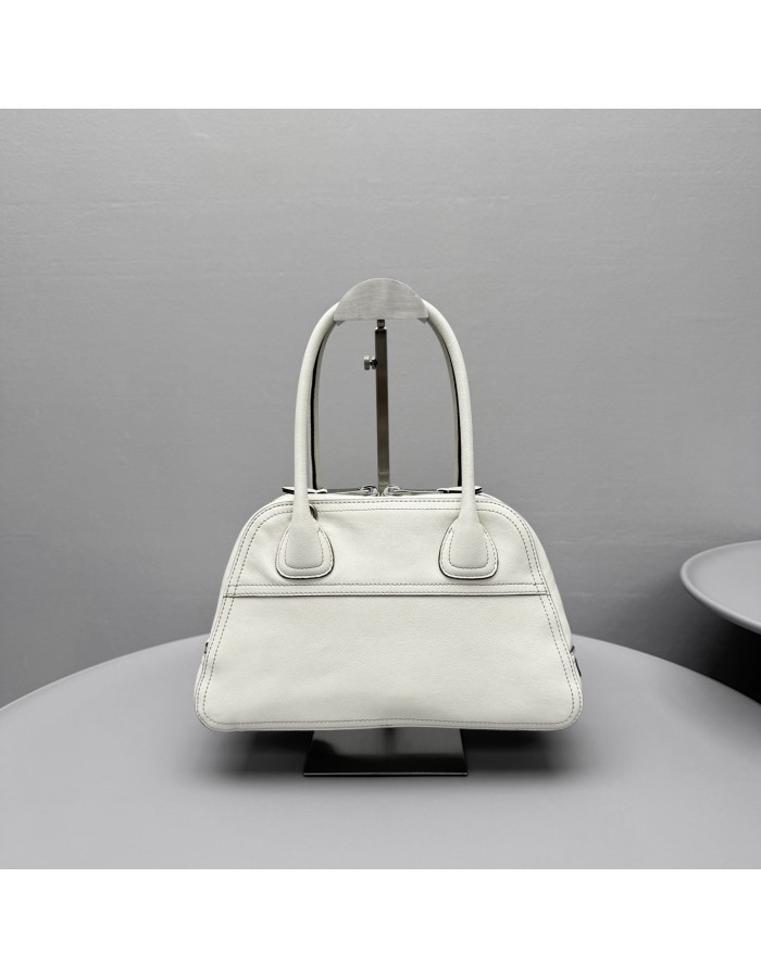 Borsa Vivant in nappa MIUMIU