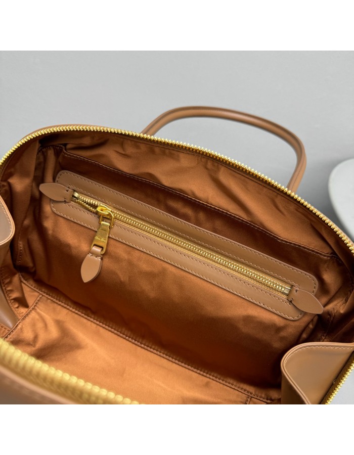 Borsa Beau in pelle MIUMIU