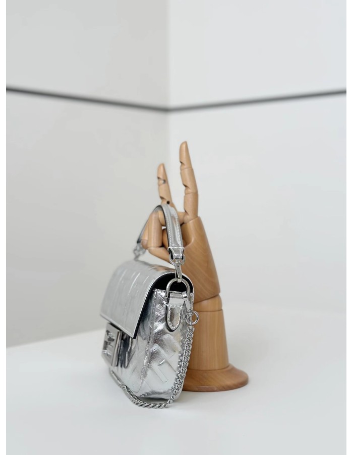 Baguette Mini FENDI