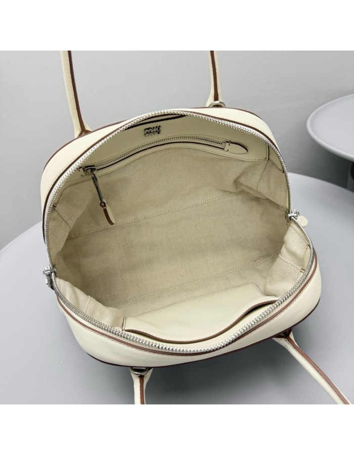 Borsa Vivant in nappa MIUMIU