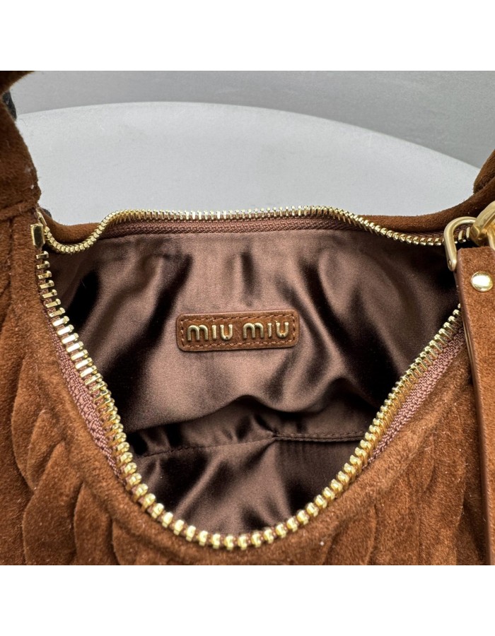 Borsa Wander in pelle scamosciata MIUMIU