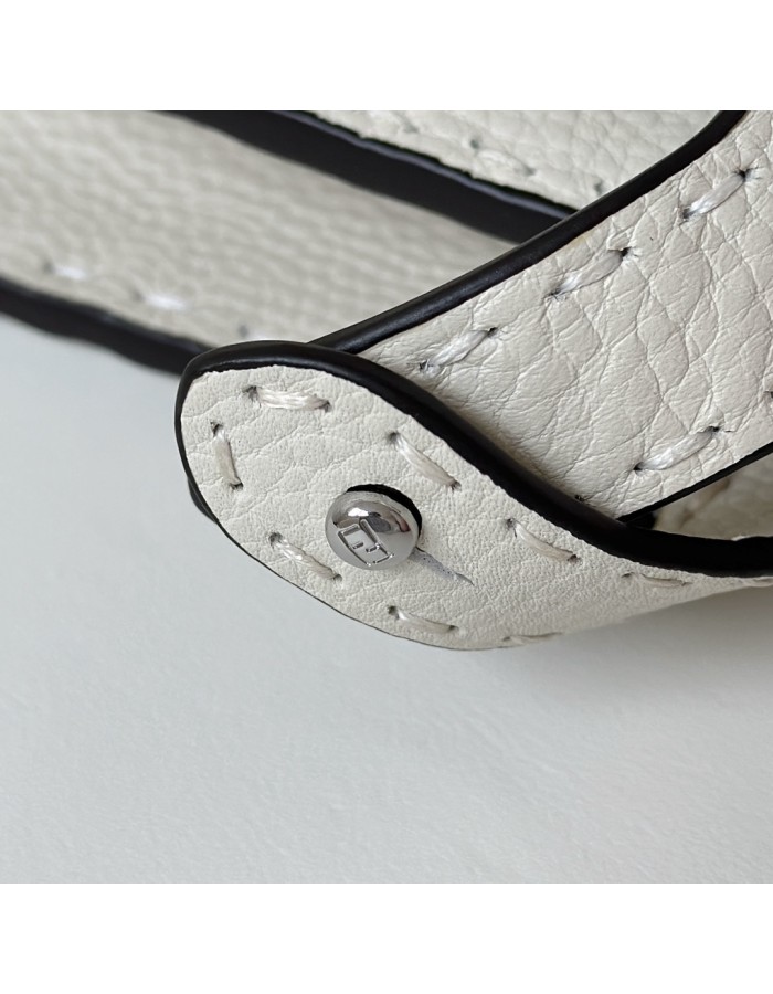 PEEKABOO MEDIUM FENDI