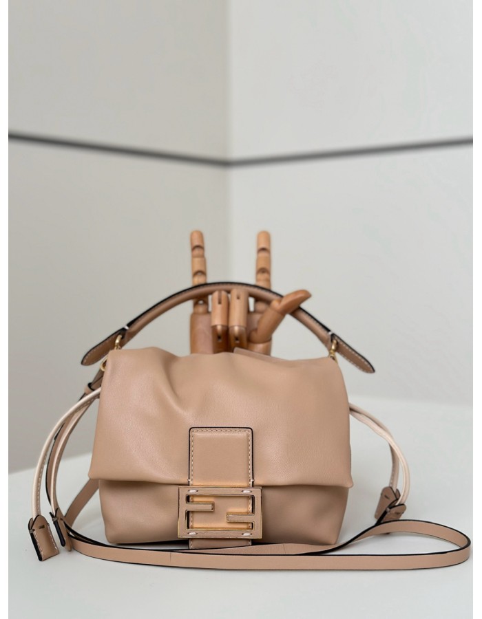 Mamma Baguette Small FENDI