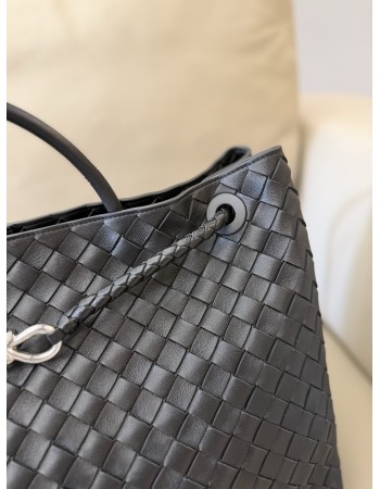 Andiamo grande BOTTEGA VENETA