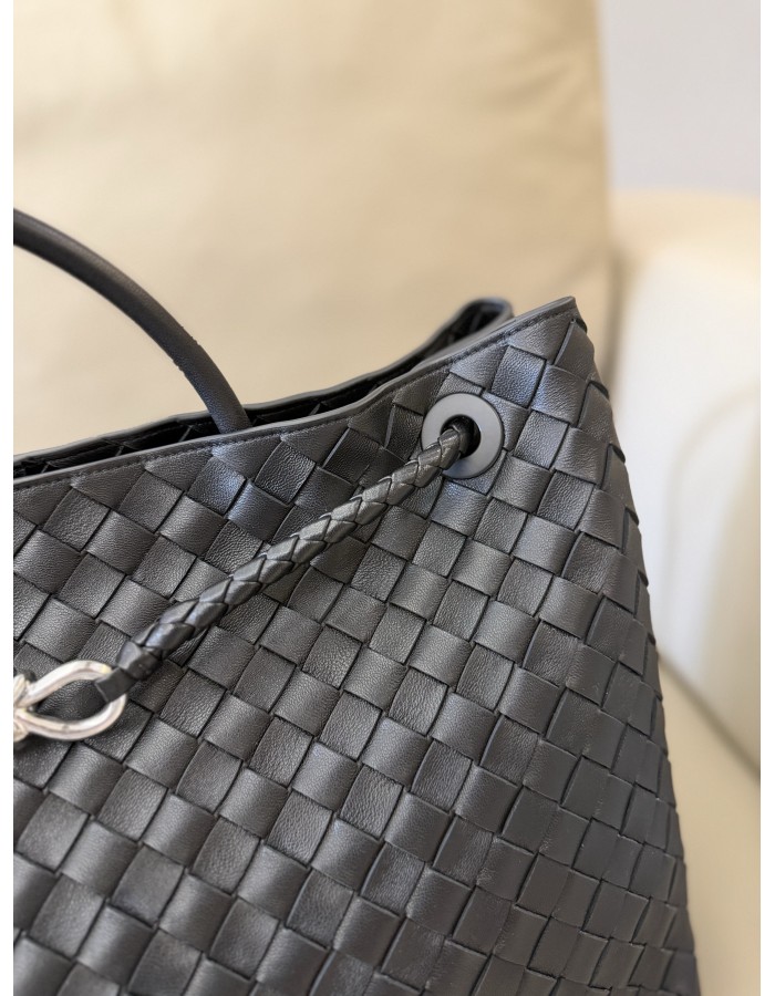 Andiamo grande BOTTEGA VENETA