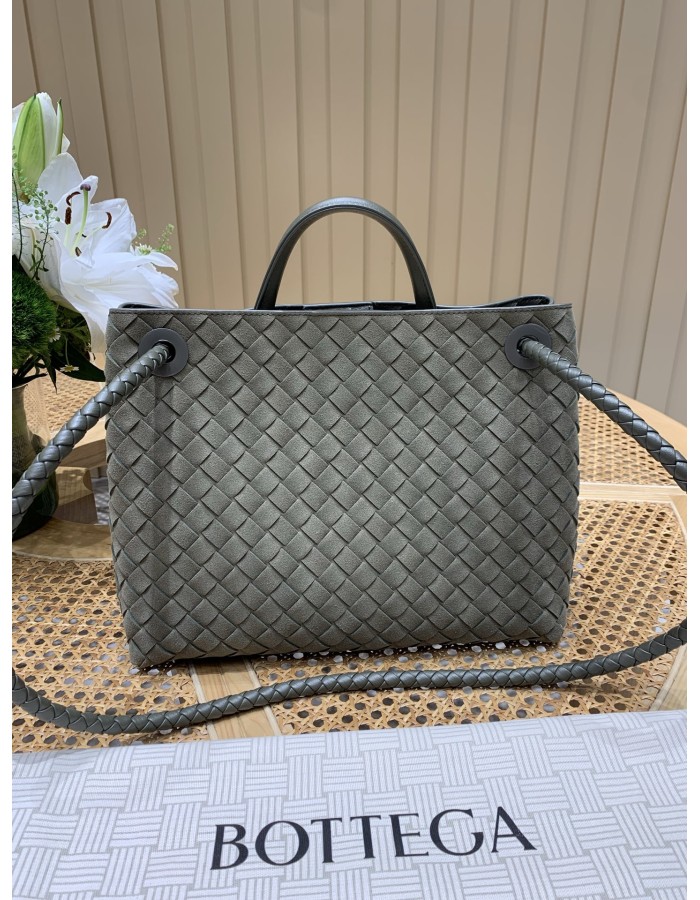 Andiamo BOTTEGA VENETA