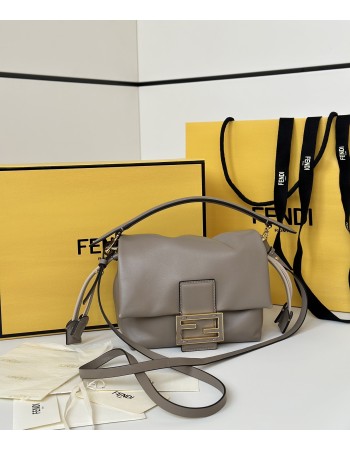 Mamma Baguette Small FENDI