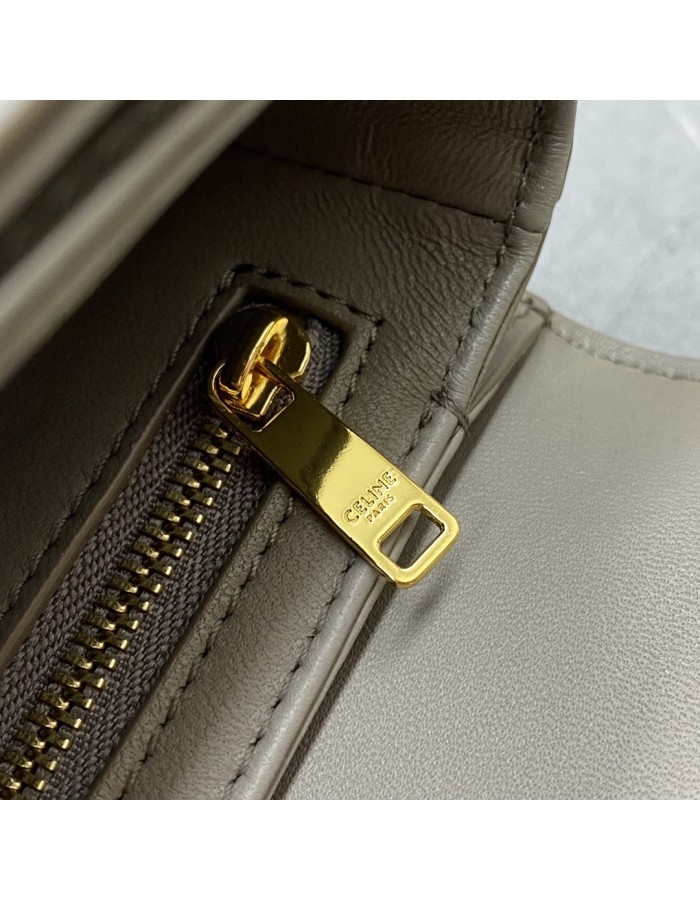 Borsa Teen Triomphe in pelle di vitello lucida CELINE