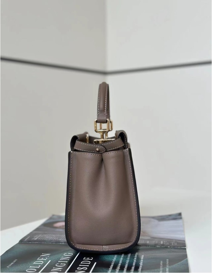 Peekaboo Mini FENDI