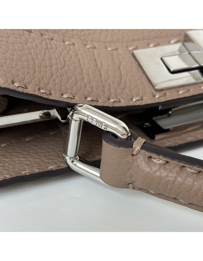 PEEKABOO MEDIUM FENDI