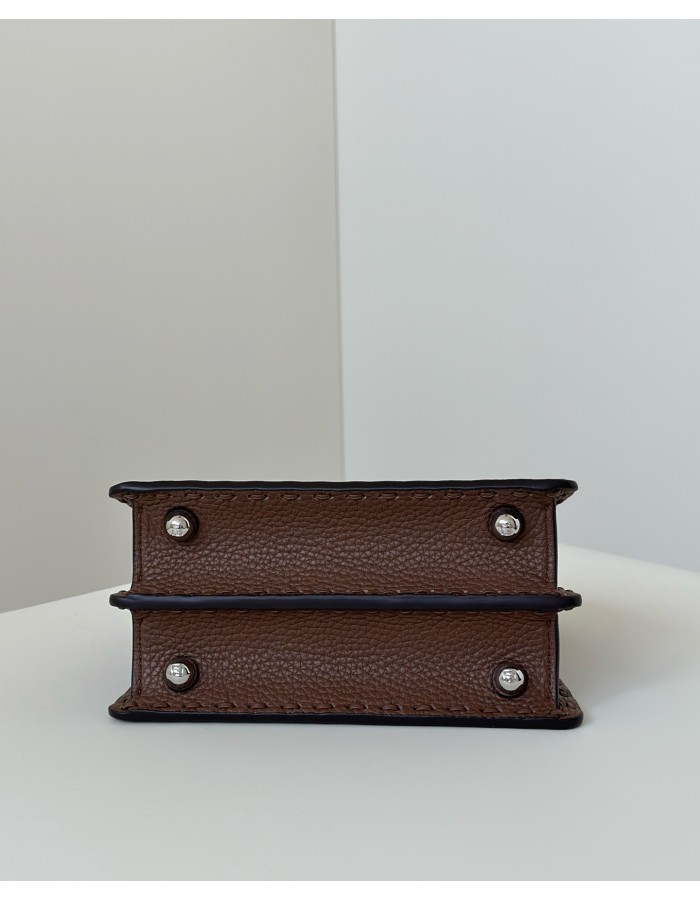 Peekaboo ISeeU Petite FENDI