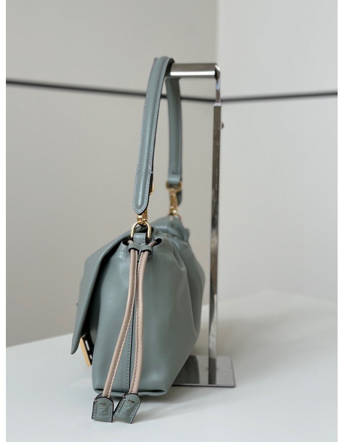 Baguette Soft Medium FENDI