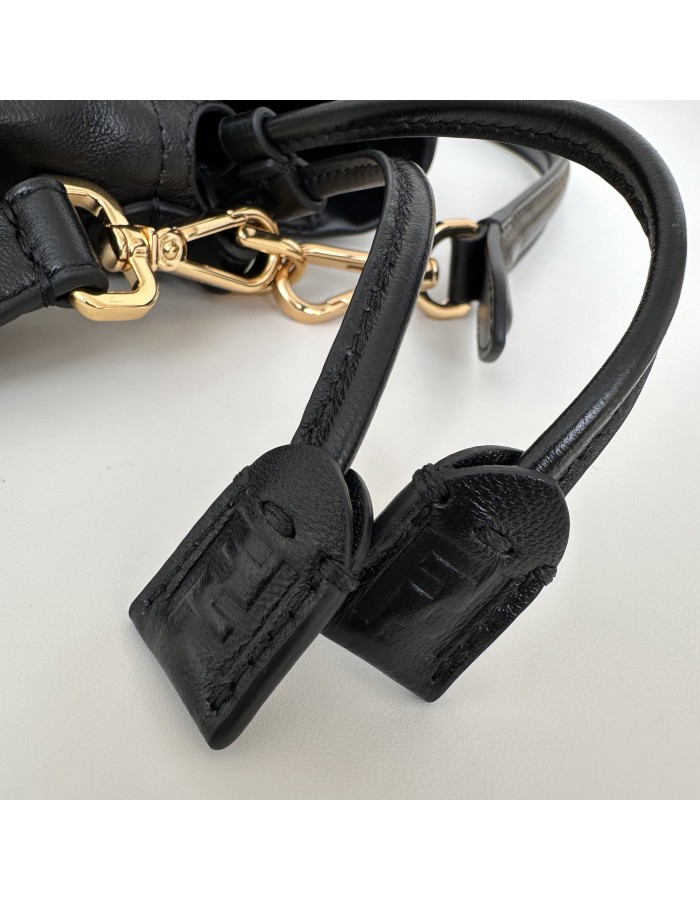 Baguette Soft Medium FENDI