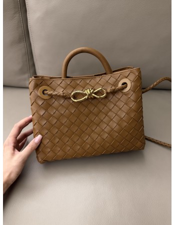 Andiamo piccola BOTTEGA VENETA