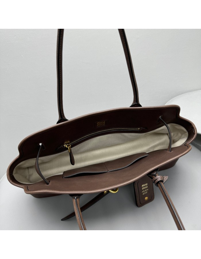 Borsa Aventure in nappa MIUMIU