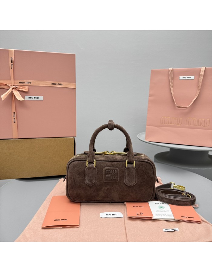 Borsa Arcadie in pelle scamosciata con imbottitura MIUMIU