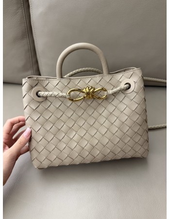 Andiamo piccola BOTTEGA VENETA