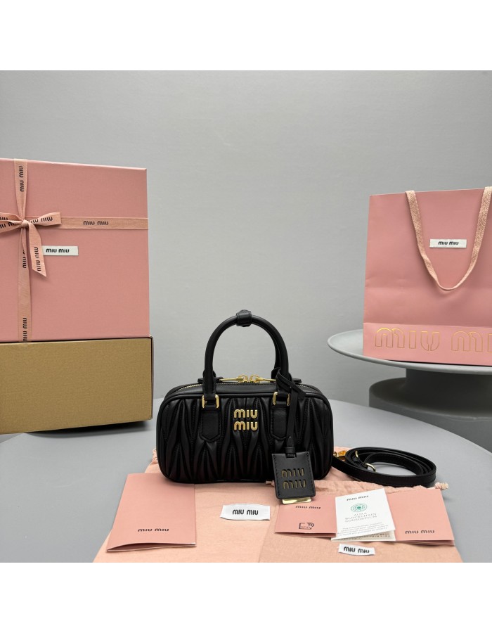 Mini borsa Arcadie in nappa matelassé MIUMIU