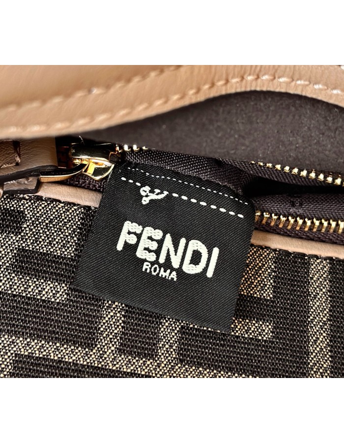 Peekaboo Mini FENDI