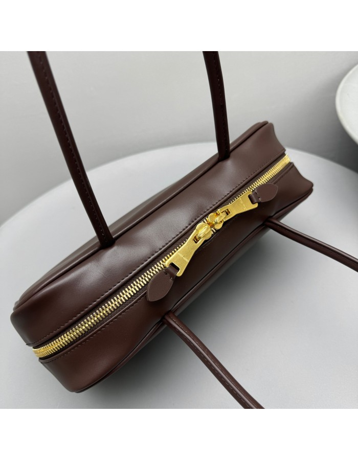 Borsa Beau in pelle MIUMIU