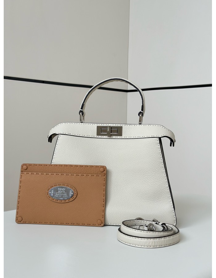 PEEKABOO MEDIUM FENDI