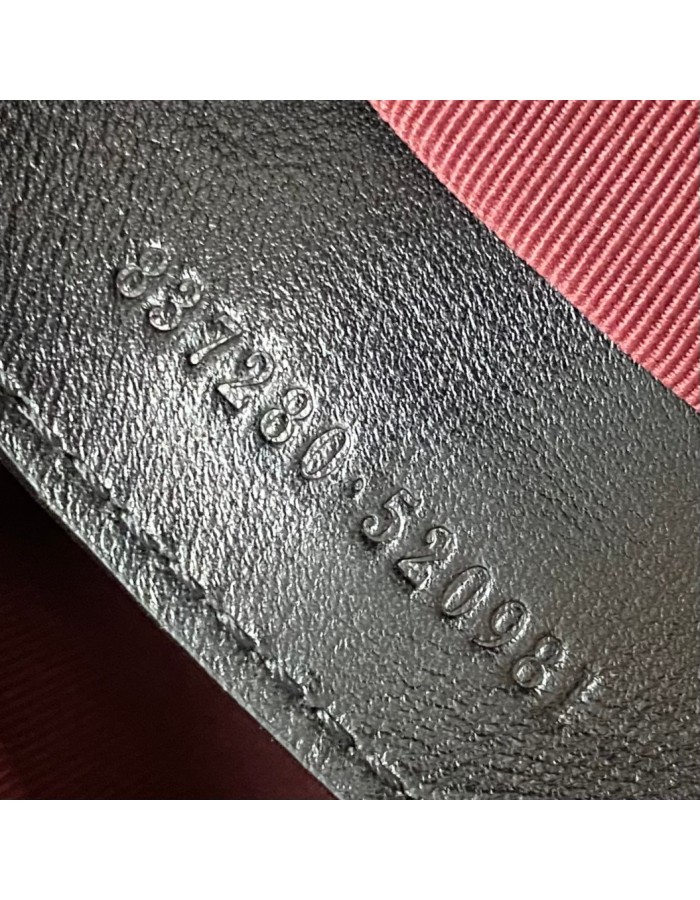 Borsa a spalla GG Marmont misura piccola GUCCI