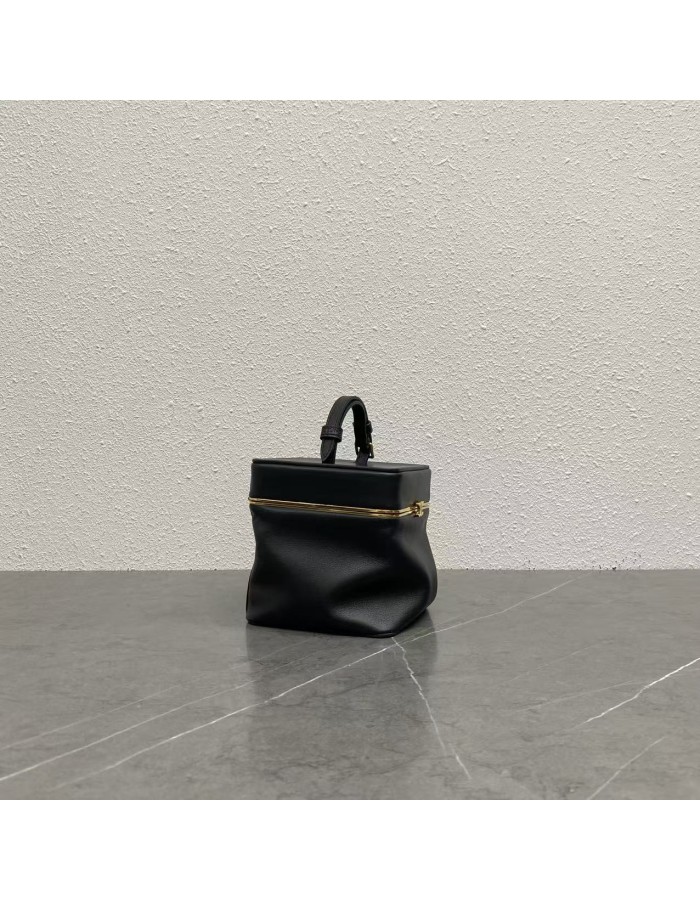 CUBE IN MORBIDA PELLE DI VITELLO CELINE