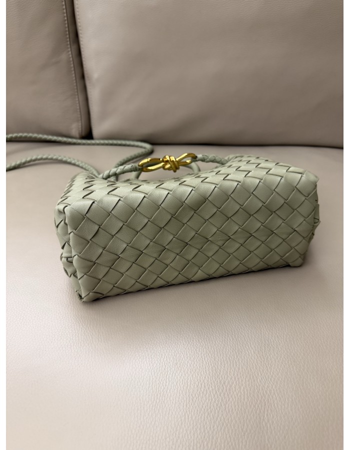 Andiamo piccola BOTTEGA VENETA