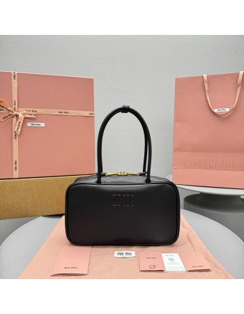 Borsa Beau in pelle MIUMIU