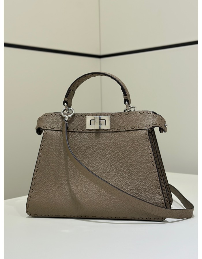 Peekaboo ISeeU Small FENDI