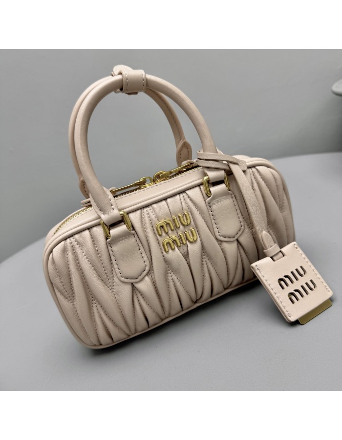 Mini borsa Arcadie in nappa matelassé MIUMIU