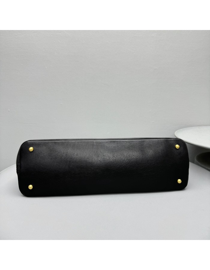 Borsa Aventure in nappa MIUMIU