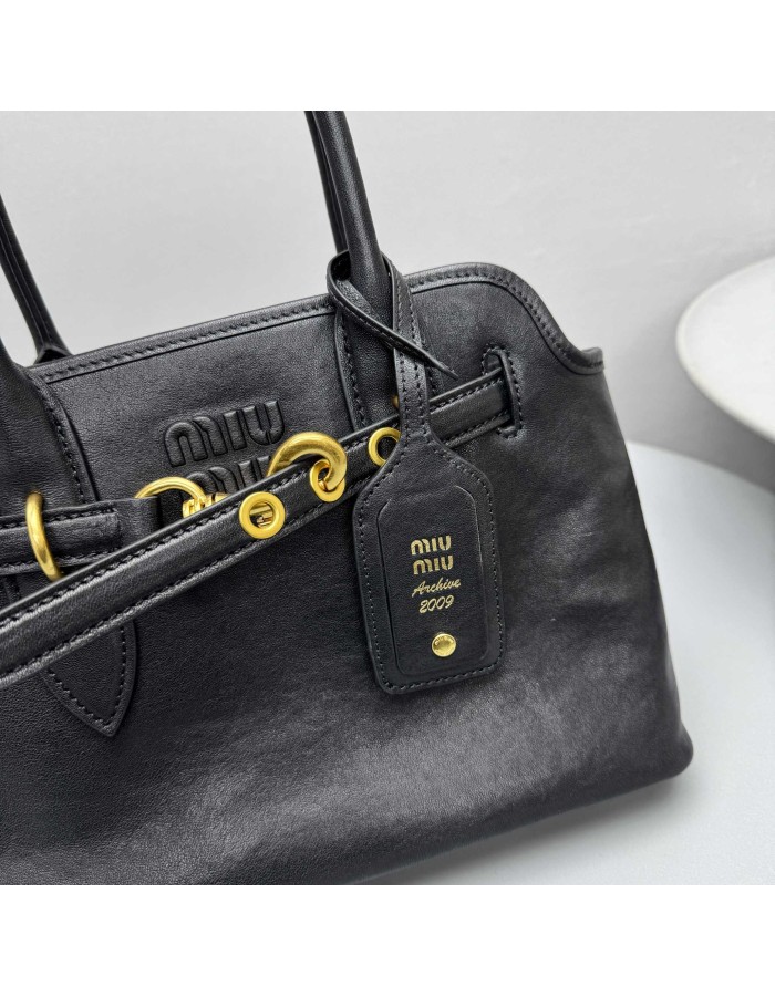 Borsa Aventure in nappa MIUMIU