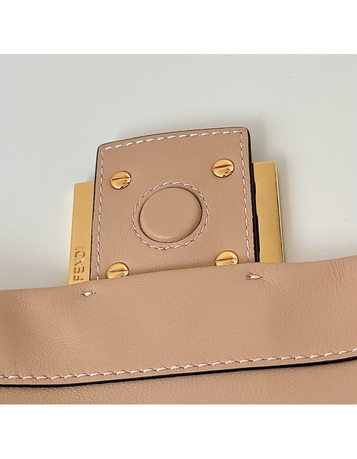 Mamma Baguette Small FENDI