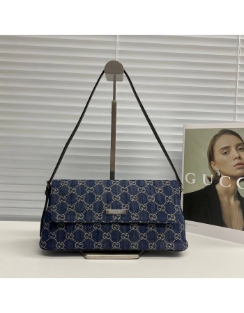 Borsa a spalla Madison misura media GUCCI