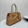 Borsa Aventure in nappa MIUMIU