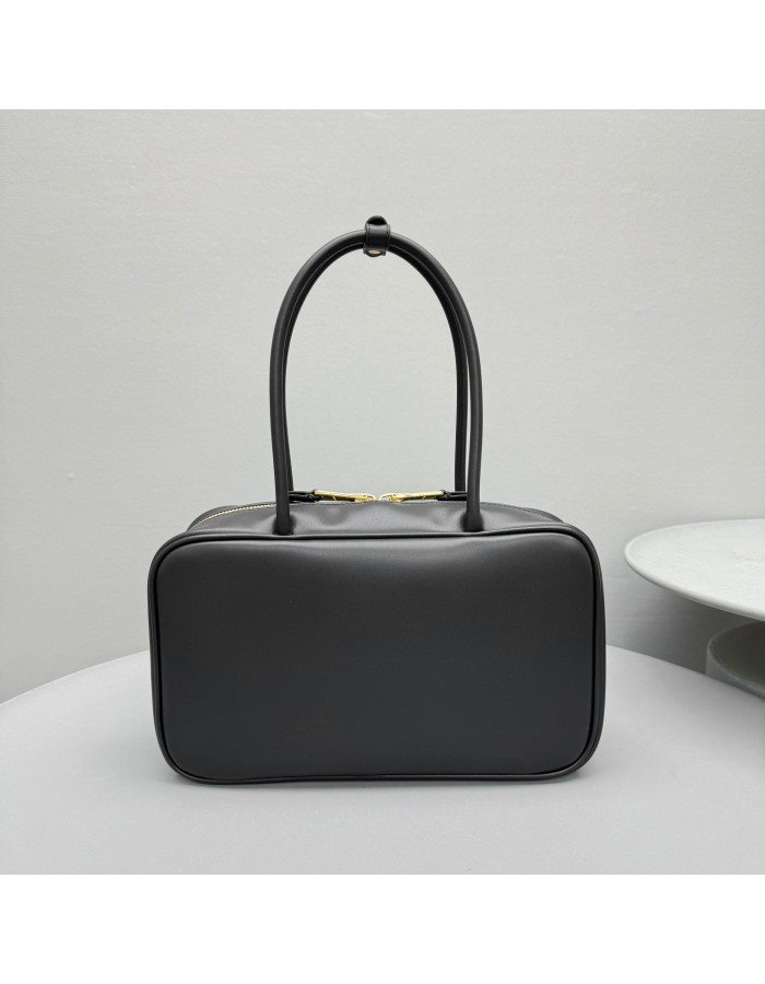 Borsa Beau in pelle MIUMIU