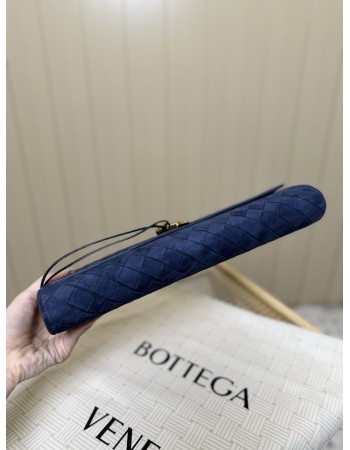 Andiamo Clutch BOTTEGA VENETA