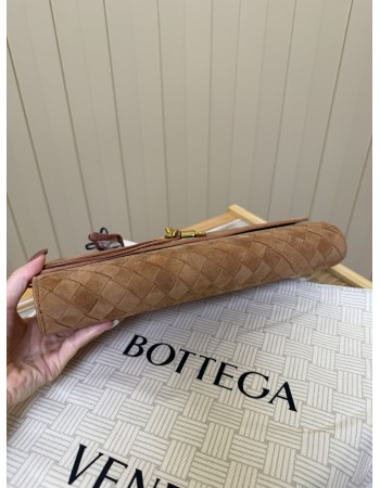 Andiamo Clutch BOTTEGA VENETA