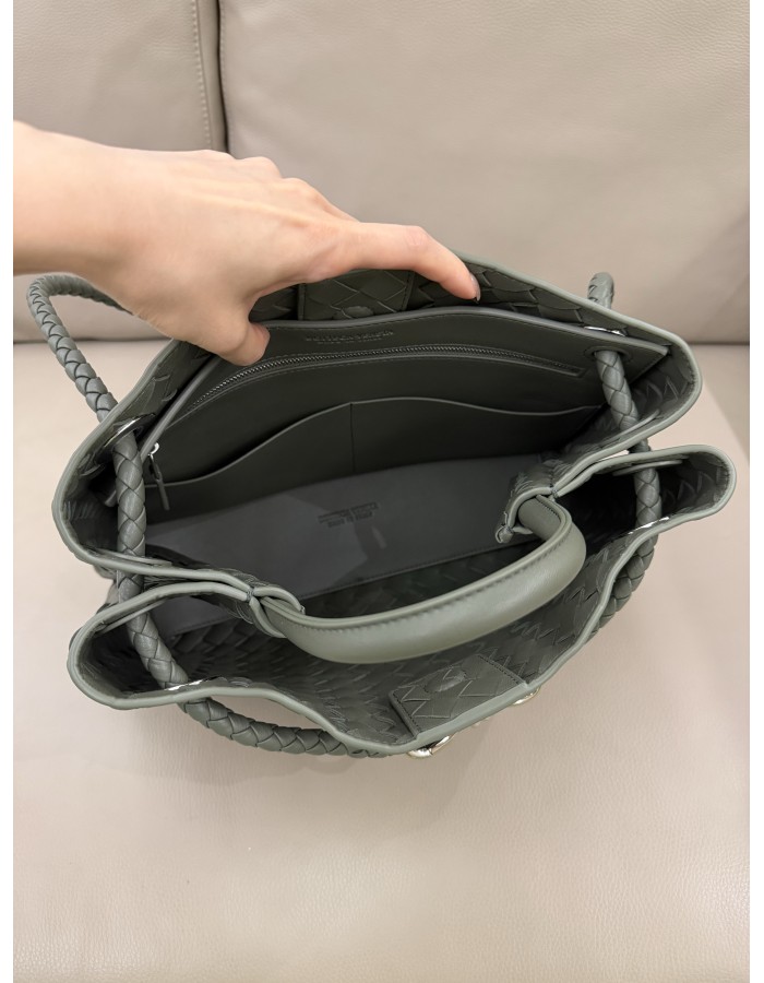 Andiamo BOTTEGA VENETA