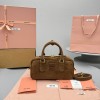 Borsa Arcadie in pelle scamosciata con imbottitura MIUMIU