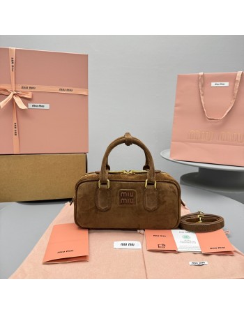 Borsa Arcadie in pelle scamosciata con imbottitura MIUMIU