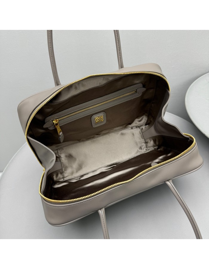 Borsa Beau in pelle MIUMIU