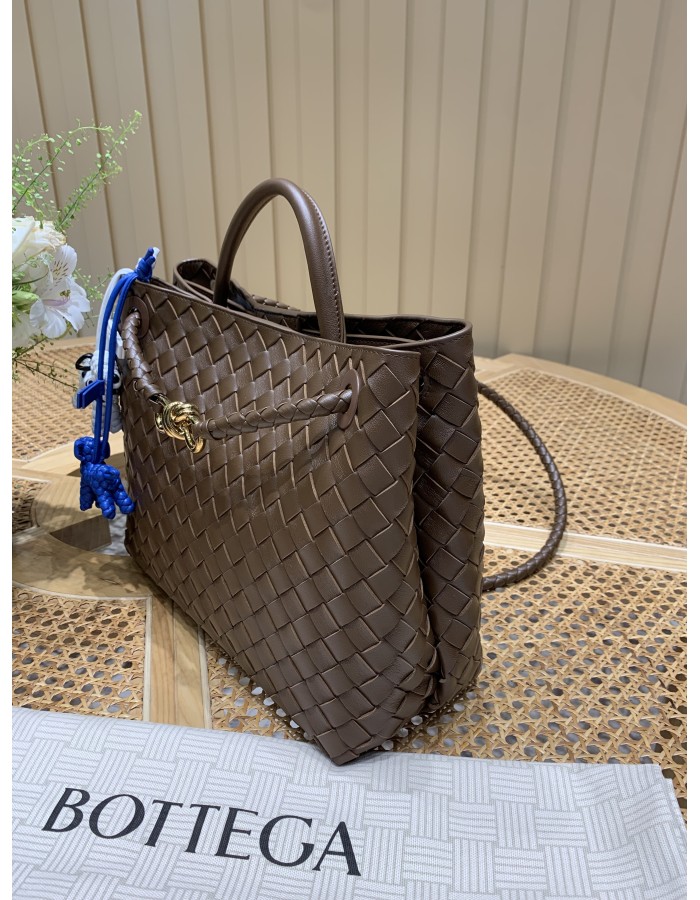 Andiamo BOTTEGA VENETA