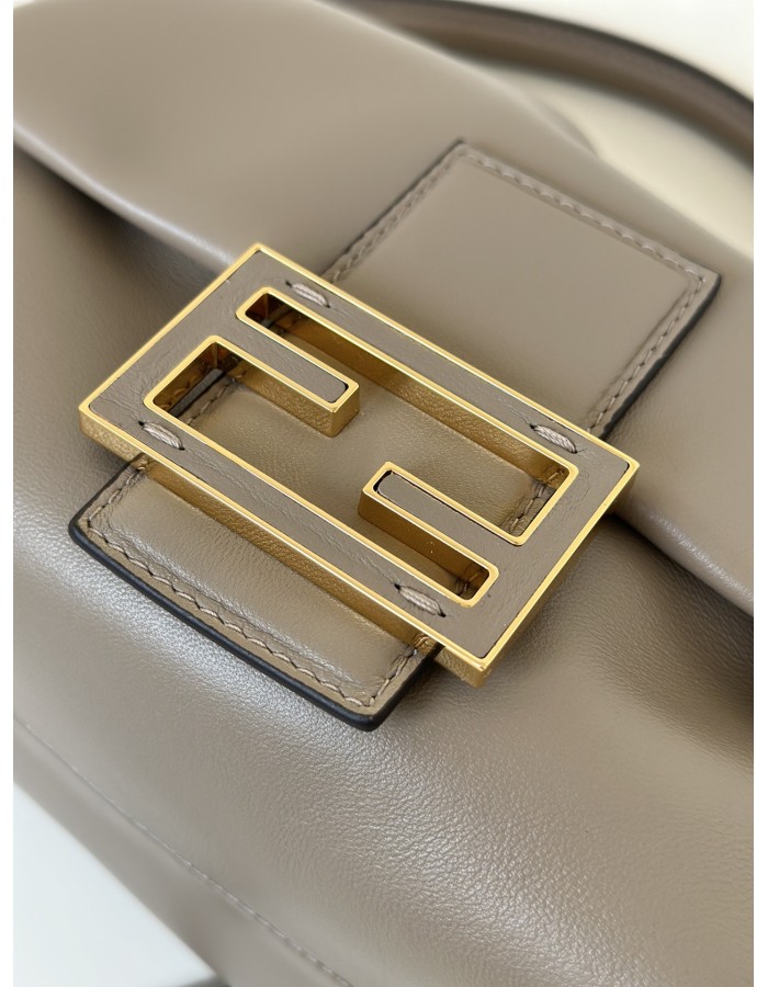 Mamma Baguette Small FENDI