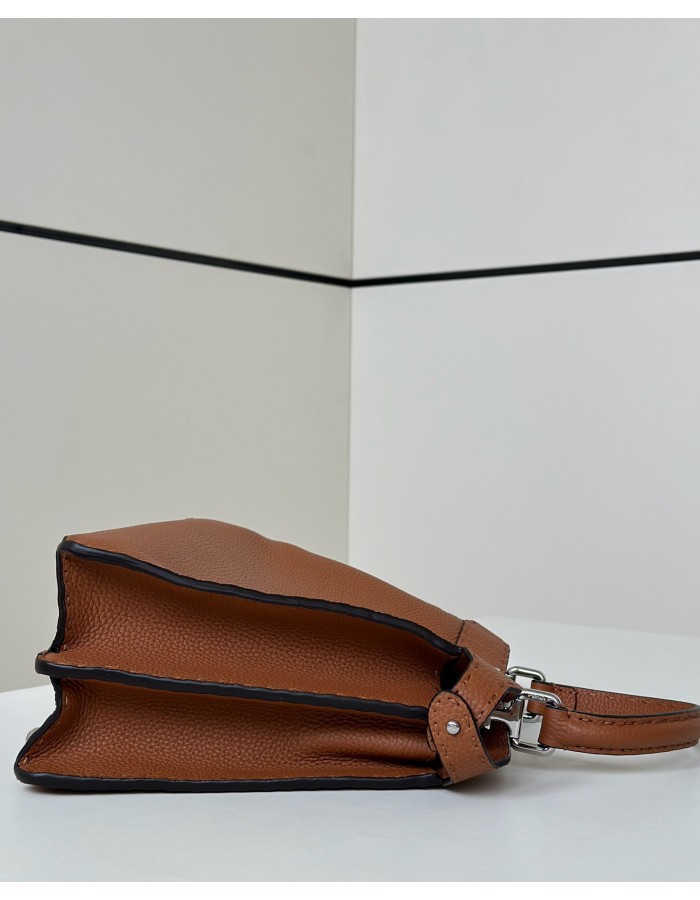 PEEKABOO MEDIUM FENDI