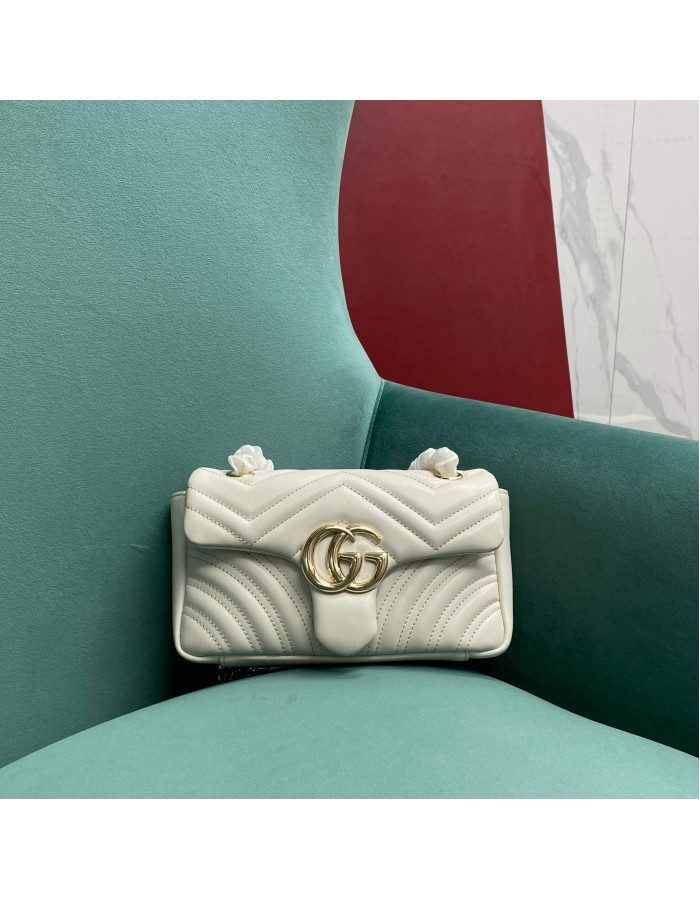 Borsa a spalla GG Marmont misura piccola GUCCI